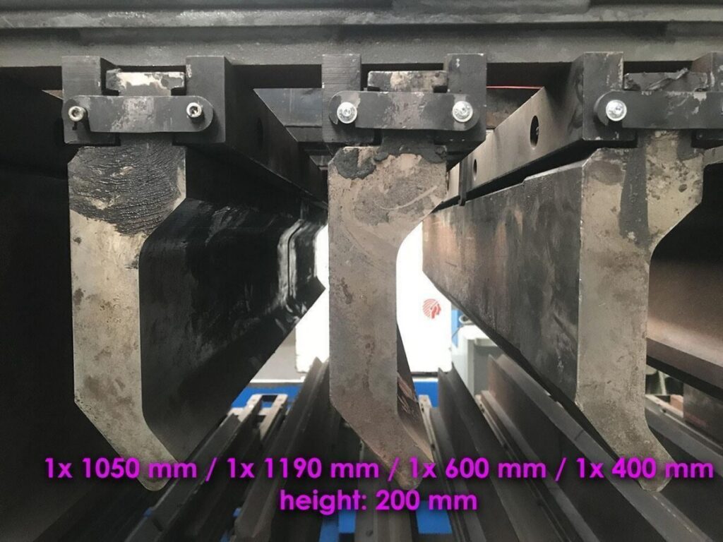 Haco 500 ton x 4100 mm CNC heavy duty — Hydraulic press brake — photo 14