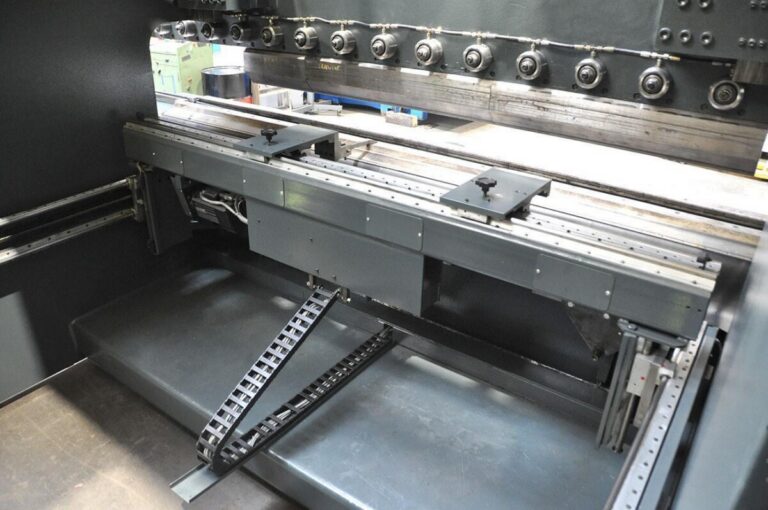 Haco 500 ton x 4100 mm CNC heavy duty — Hydraulic press brake — photo 8
