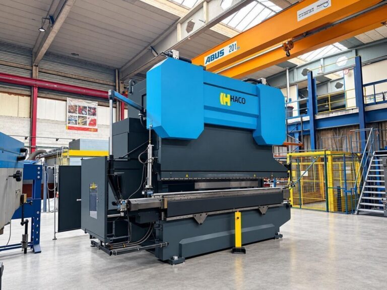 Haco 500 ton x 4100 mm CNC heavy duty — Hydraulic press brake — photo 1