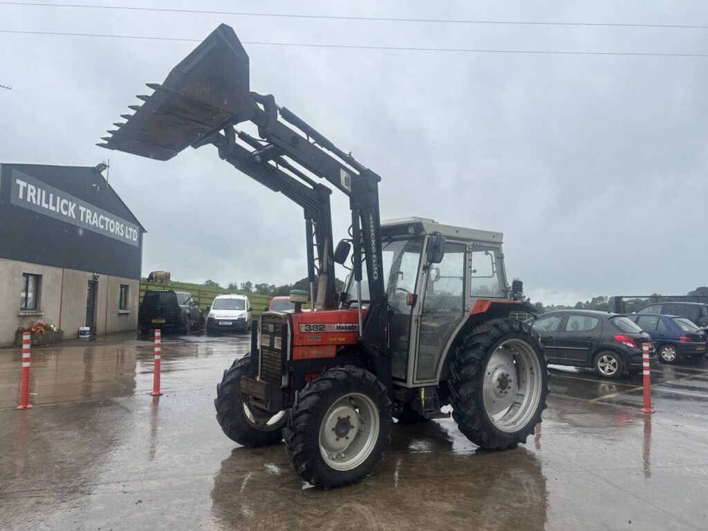 1997 MASSEY FERGUSON 382 — photo 10