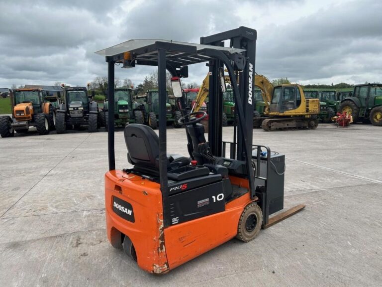 2007 DOOSAN B10R-5 — photo 6