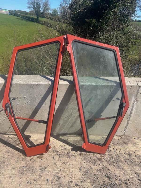 Other X2 FIAT SUPER COMFORT CAB DOORS — photo 1