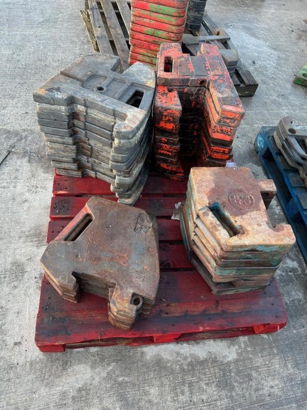 SELECTION OF TRACTOR WEIGHTS — photo 4