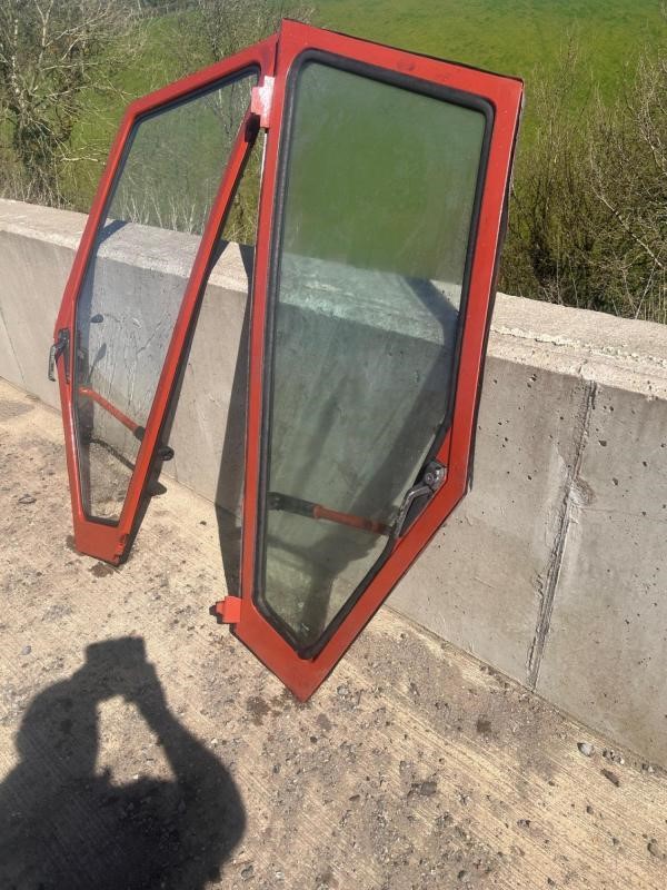 Other X2 FIAT SUPER COMFORT CAB DOORS — photo 2