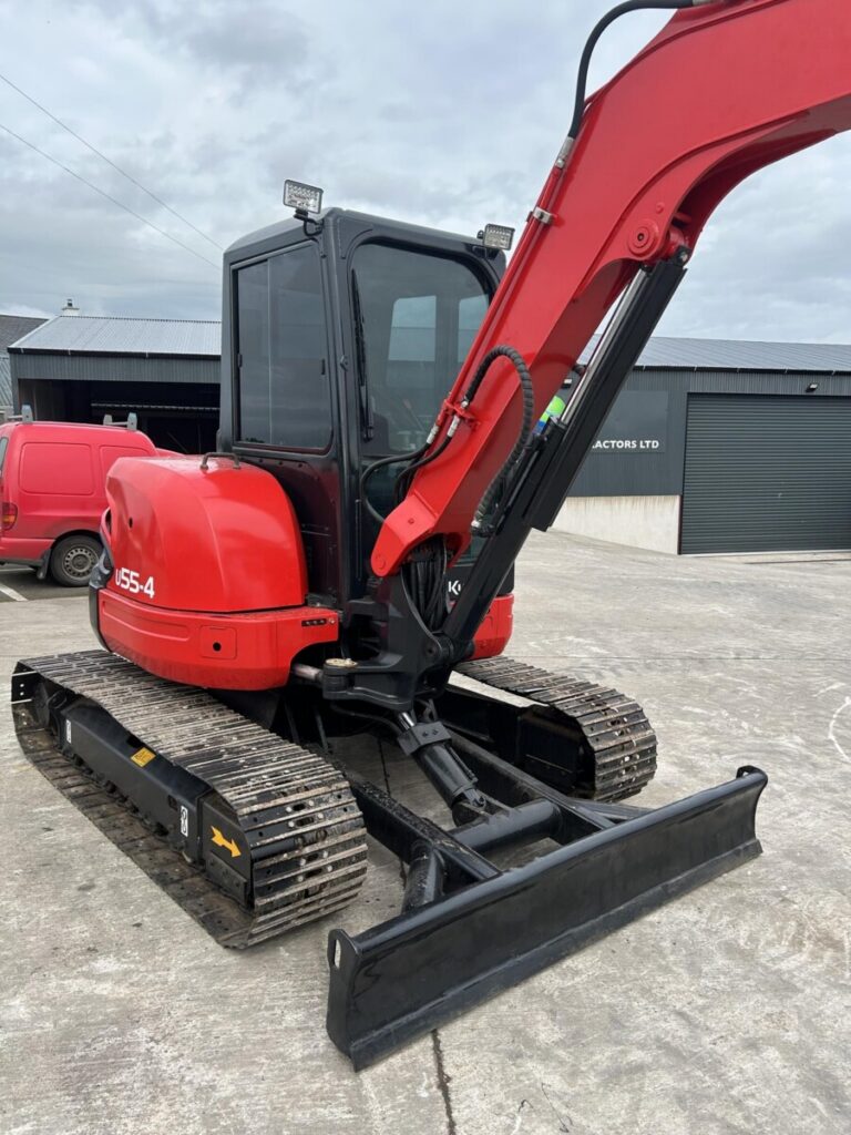 2017 KUBOTA U55-4 — photo 2