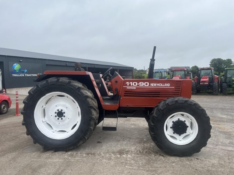 2003 NEW HOLLAND 110-90 — photo 1
