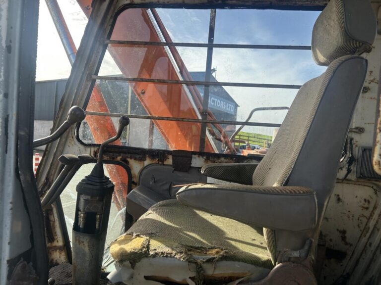 1991 HITACHI EX60 — photo 7