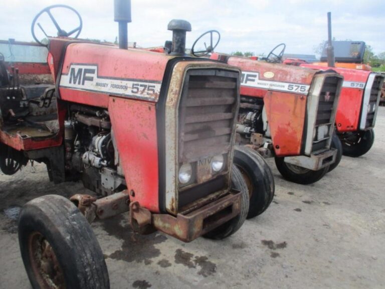 1982 MASSEY FERGUSON 575 — photo 3