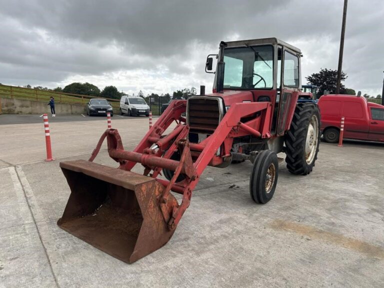 1986 MASSEY FERGUSON 575 — photo 3