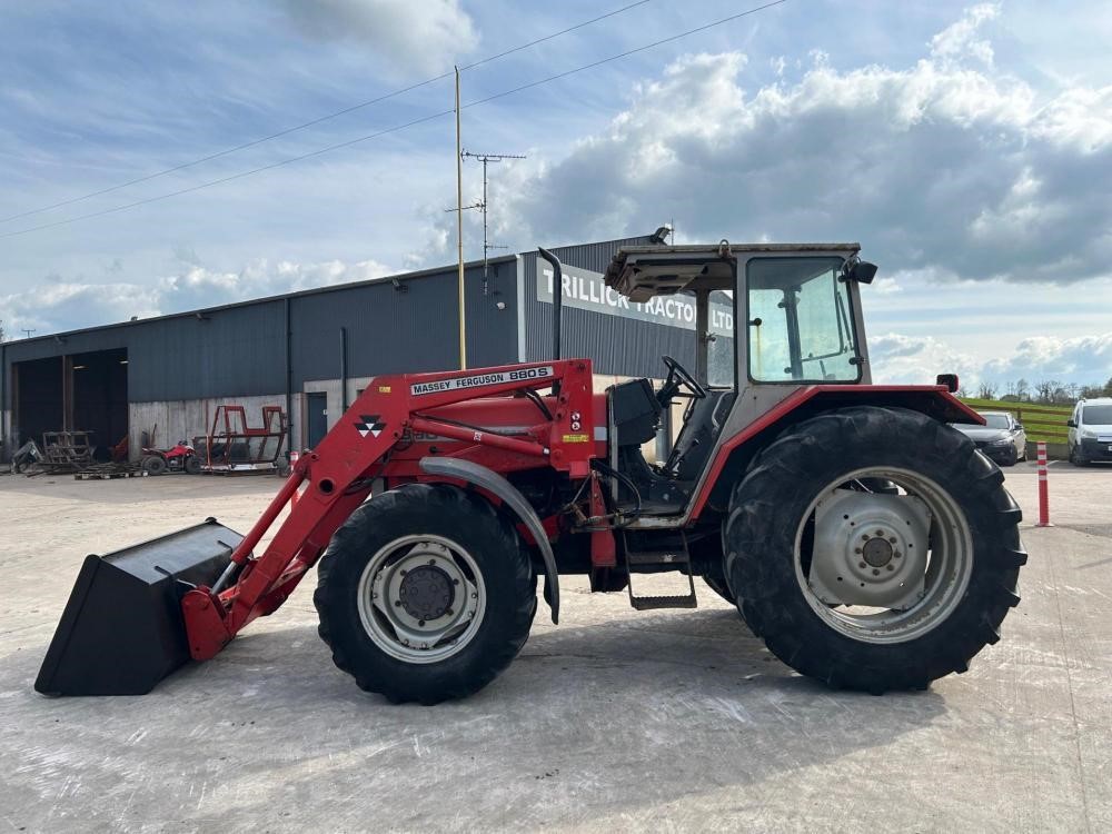 2001 MASSEY FERGUSON 390 — photo 5
