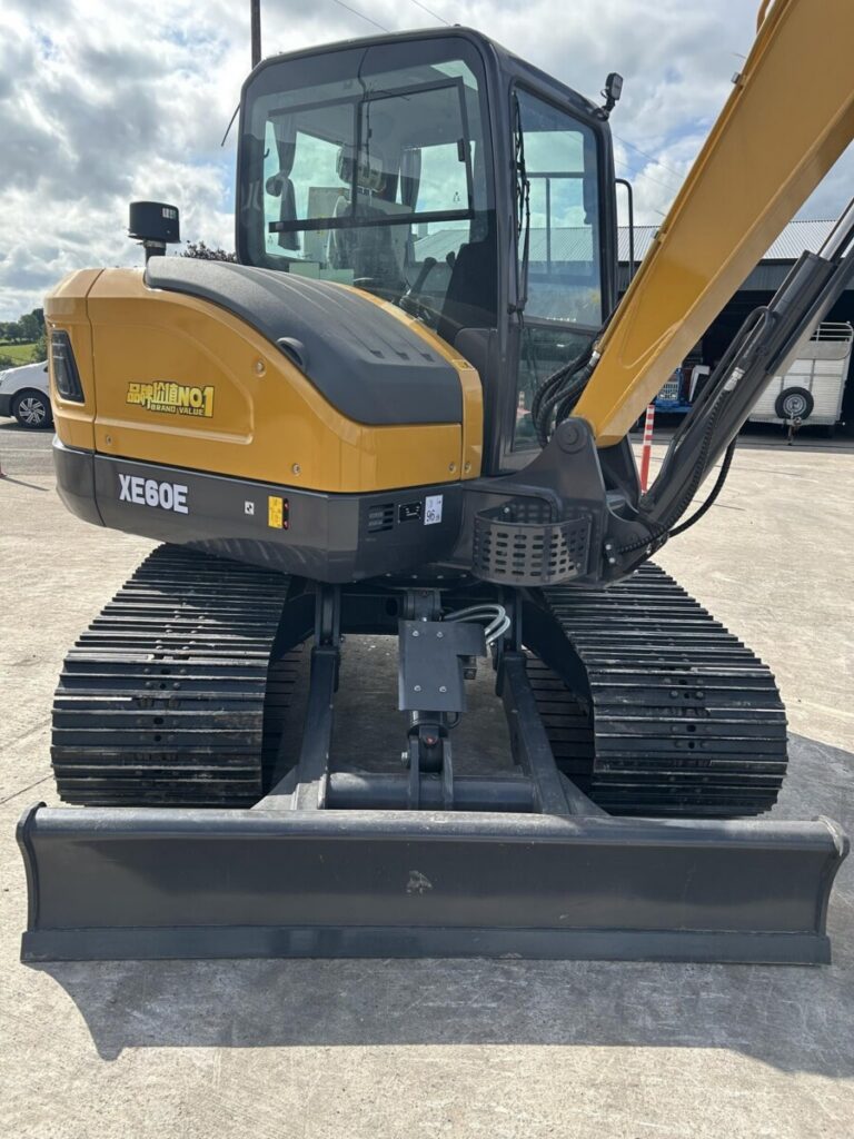 2026 XCMG XE60E — photo 2