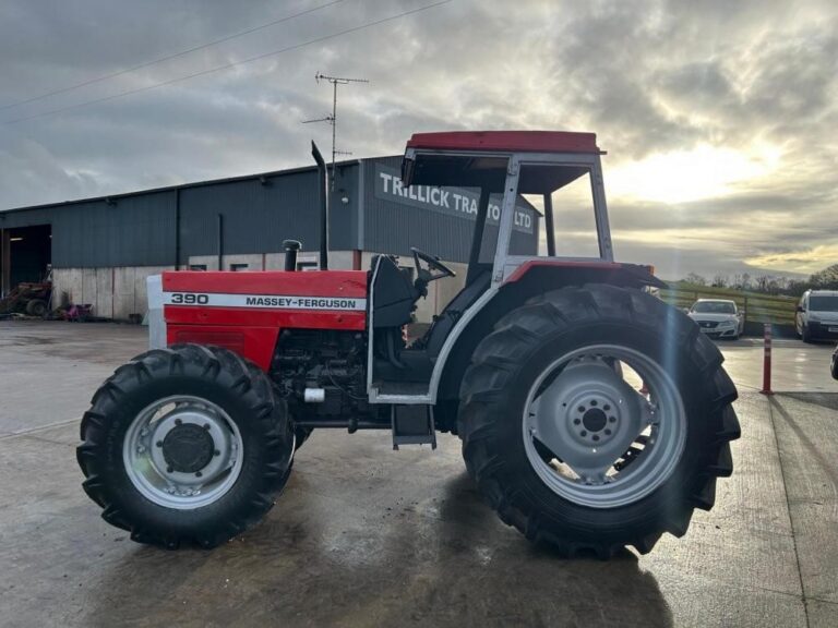 2002 MASSEY FERGUSON 390 — photo 4