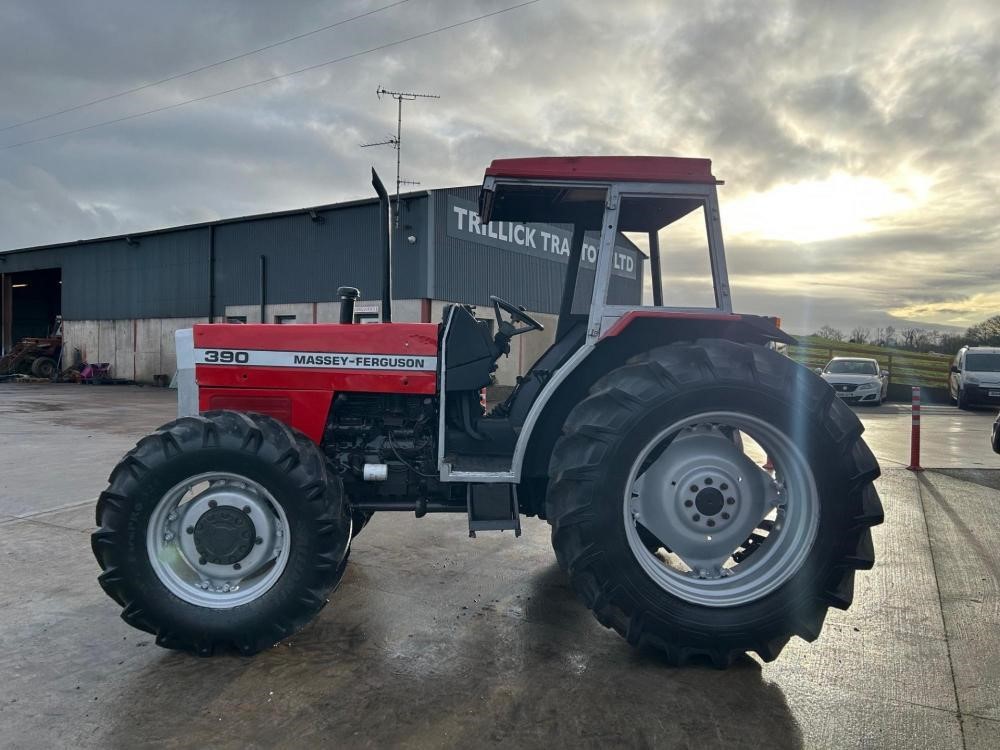 2002 MASSEY FERGUSON 390 — photo 4