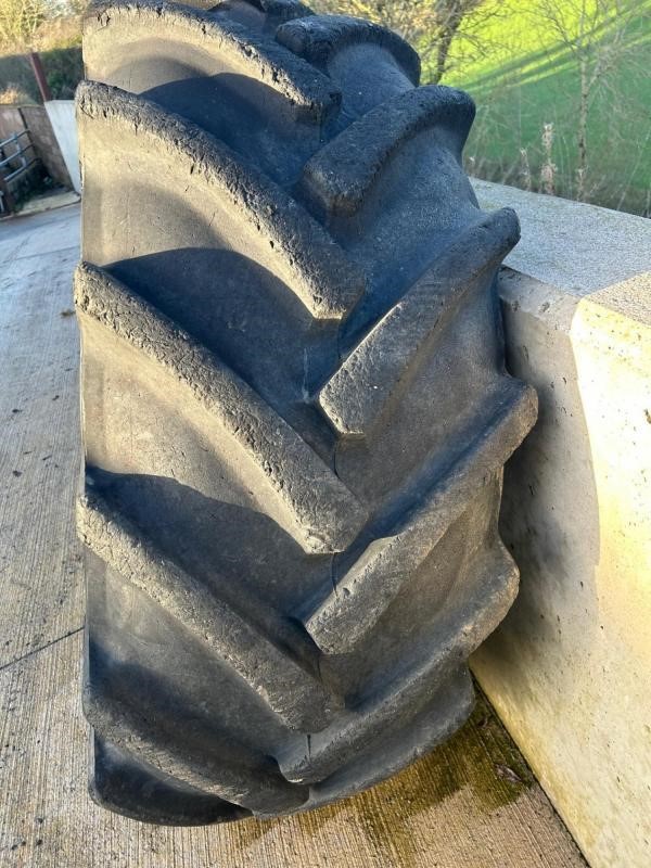 Tires 1 WHEEL — photo 2