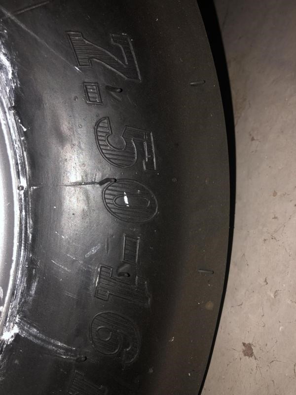 Tires New 750-16 — photo 2