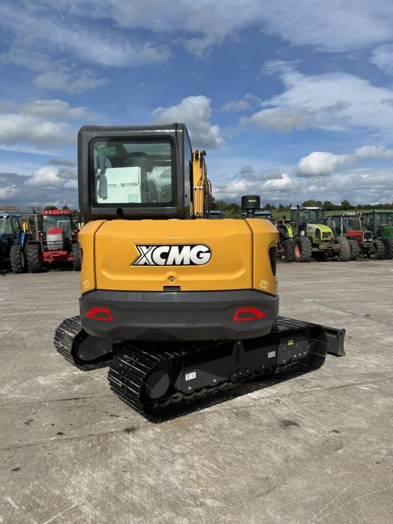 2026 XCMG XE60E — photo 5