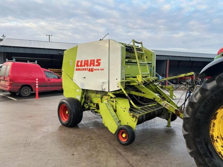 2000 CLAAS ROLLANT 46RC — photo 2