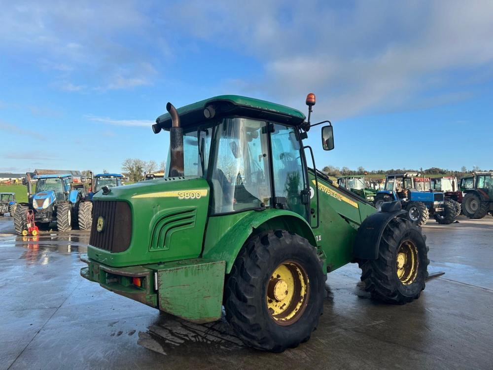 2002 JOHN DEERE 3800 — photo 6