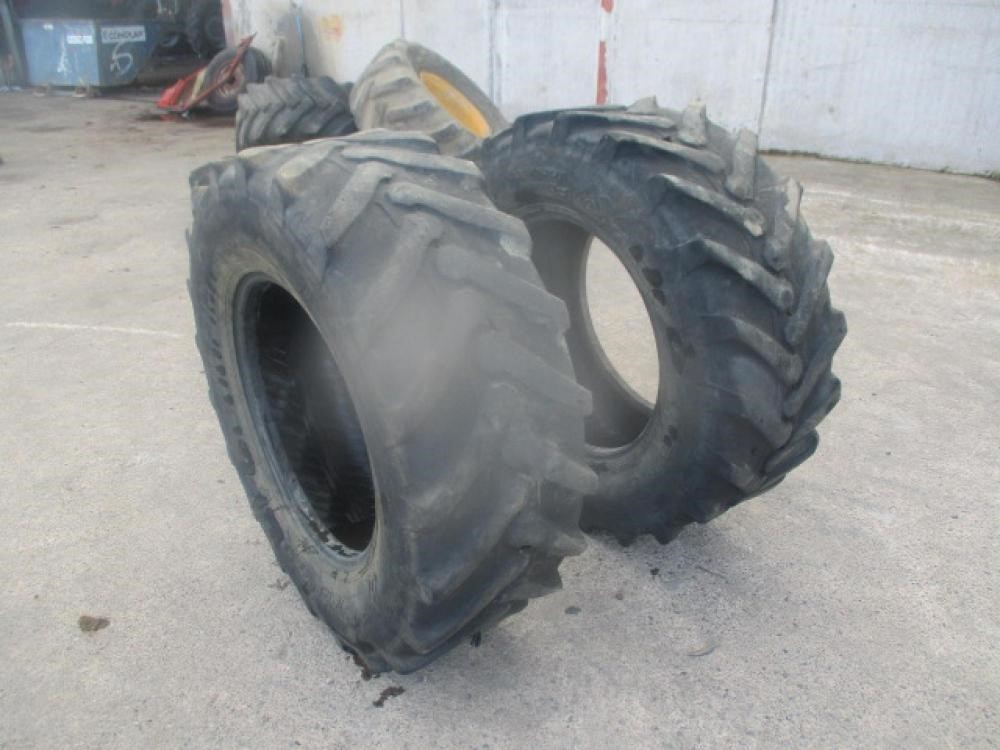 Tires BF GOODRICH 400/80-24 — photo 3