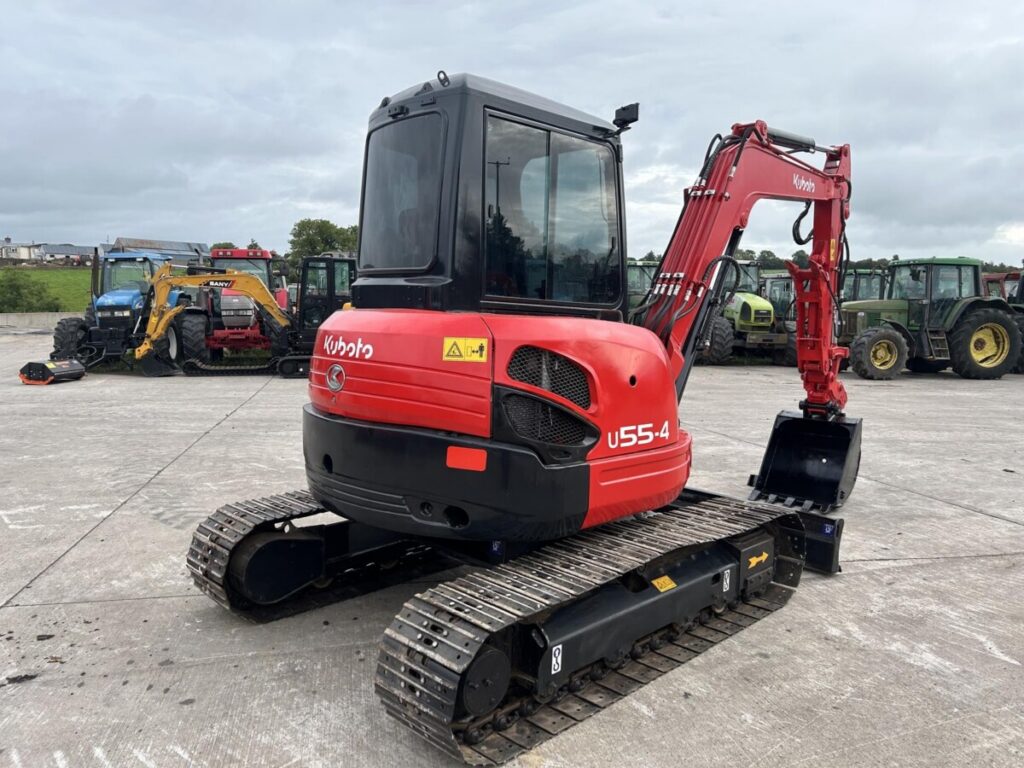 2017 KUBOTA U55-4 — photo 6