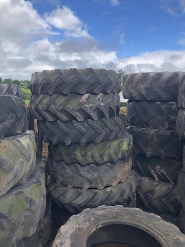 Tires TYRES 11.2-28 — photo 1