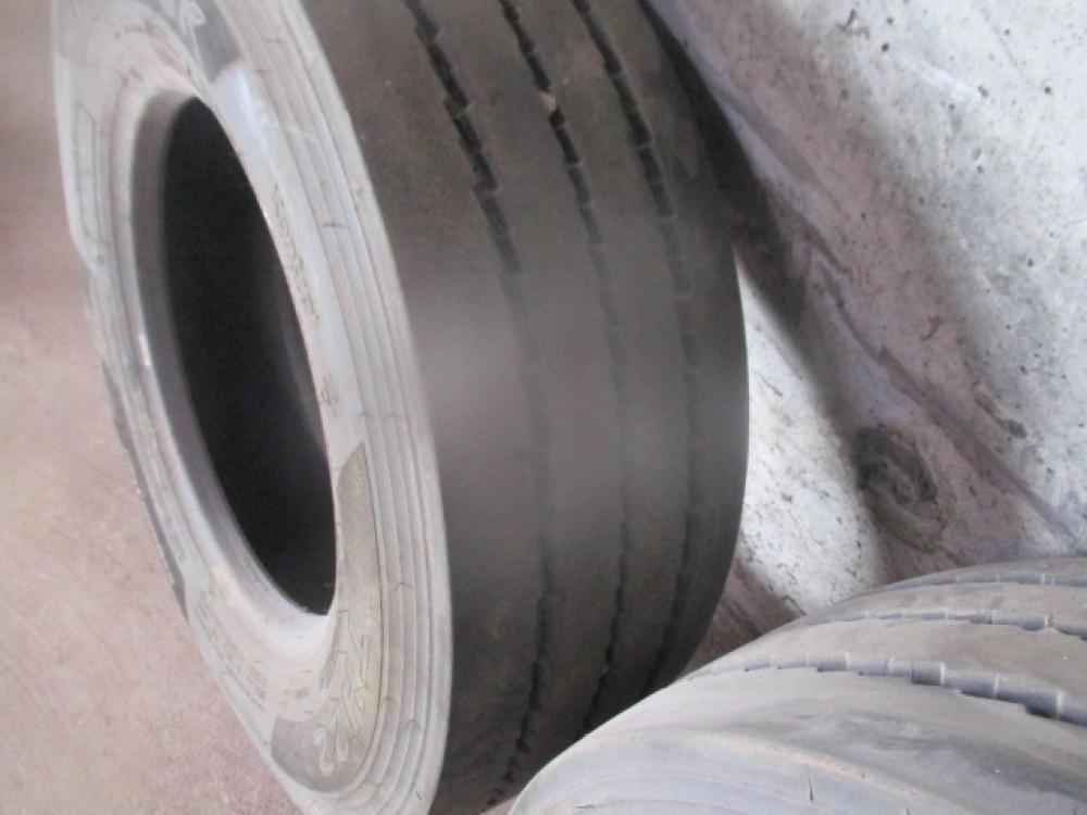 2024 Tires HANKOOK 245/70R17.5 — photo 2