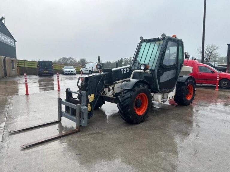 2004 BOBCAT T3571 — photo 3