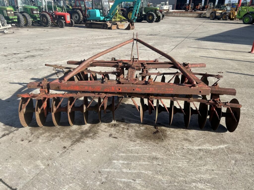 2000 MASSEY FERGUSON 26 — photo 1