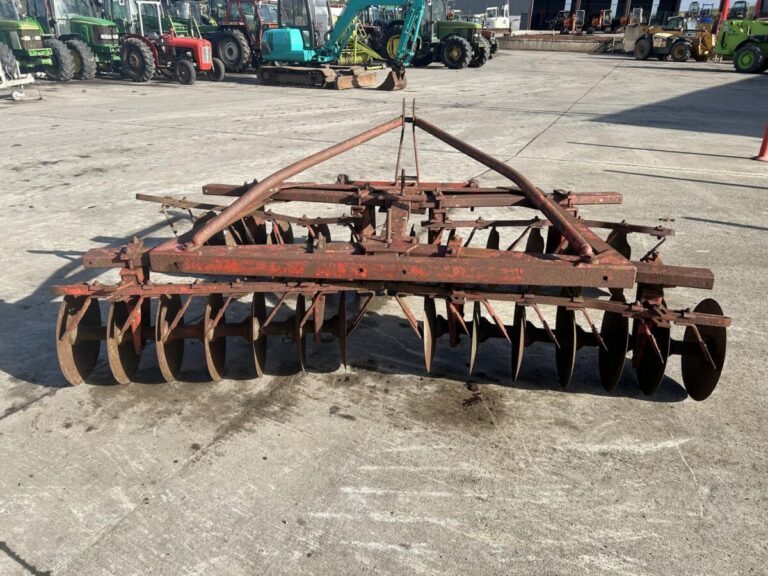 2000 MASSEY FERGUSON 26 — photo 1