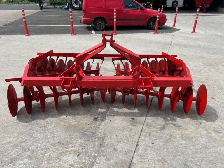 2000 MASSEY FERGUSON 345 — photo 2