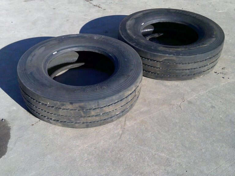 Tires HANKOOK 245/70R17.5 — photo 1