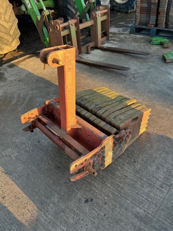 Weights WEIGHTS ON A FRAME 12 — photo 2