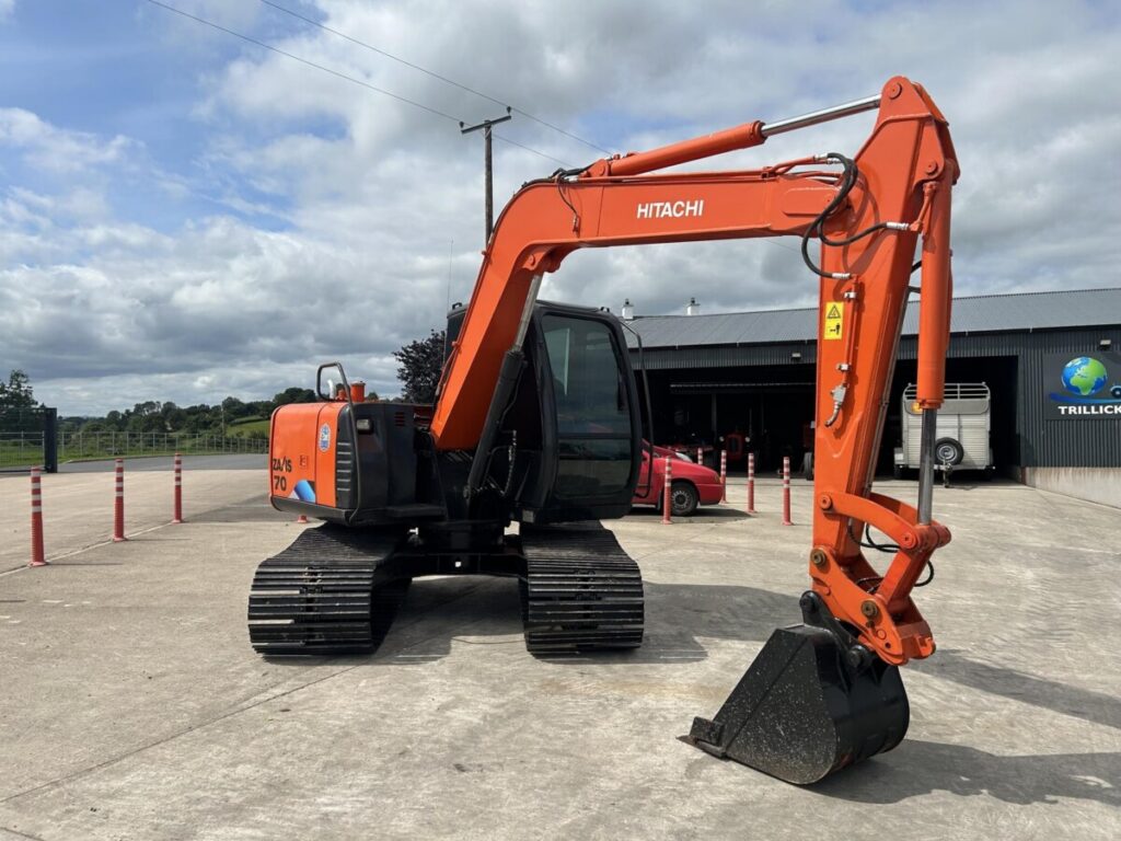 2014 HITACHI ZX70 — photo 1