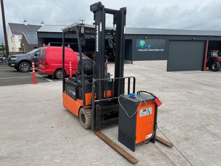 2007 DOOSAN B10R-5 — photo 2