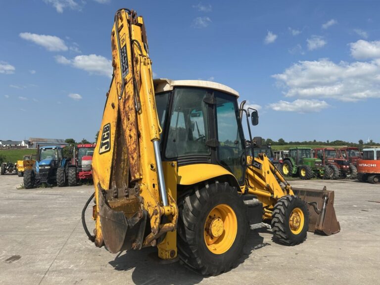 2003 JCB 3CX — photo 6