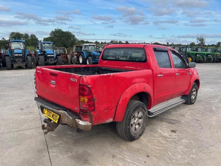 2007 TOYOTA HILUX — photo 5