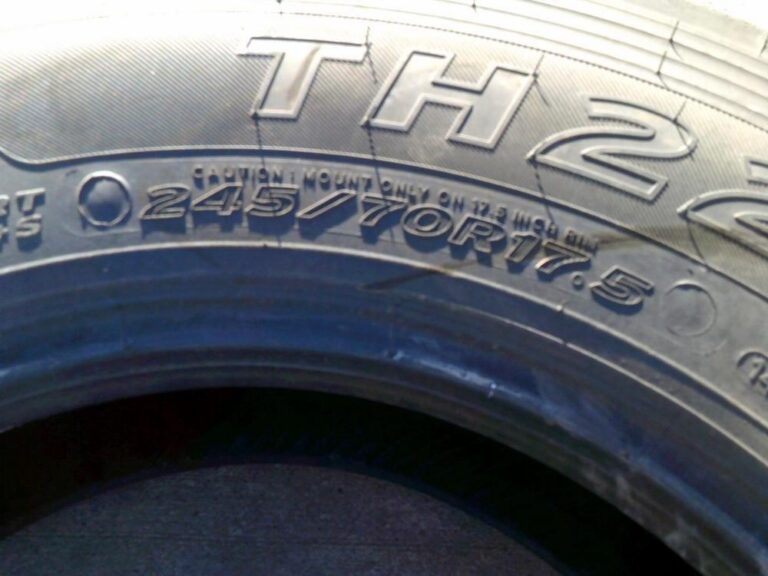 Tires HANKOOK 245/70R17.5 — photo 4