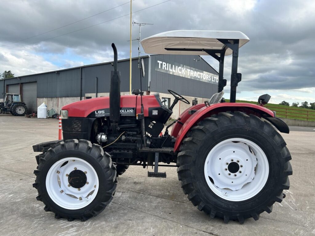 2005 NEW HOLLAND L85 — photo 4