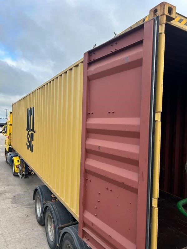 2025 CONTAINERS FOR SALE — photo 2