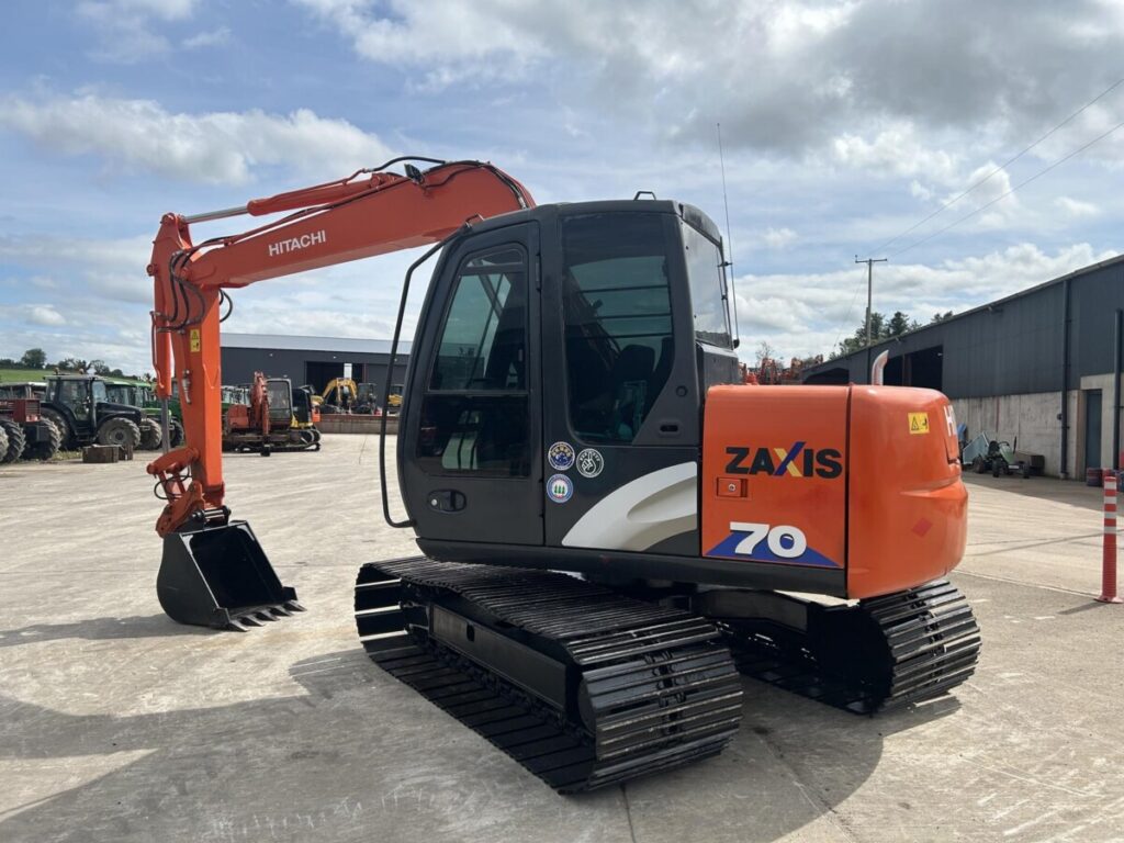 2014 HITACHI ZX70 — photo 4