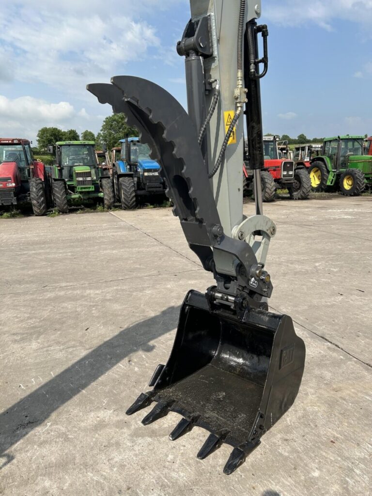 2023 CATERPILLAR 306.5 — photo 10