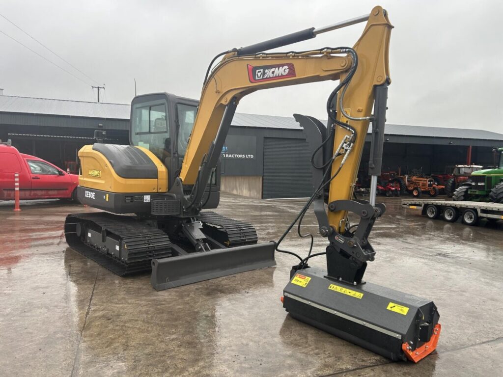 2026 XCMG XE60E — photo 2