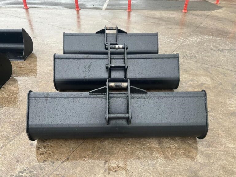 2026 Hammer/Breaker – Hydraulic NEW TT 5FT GRADING BUCKETS — photo 4