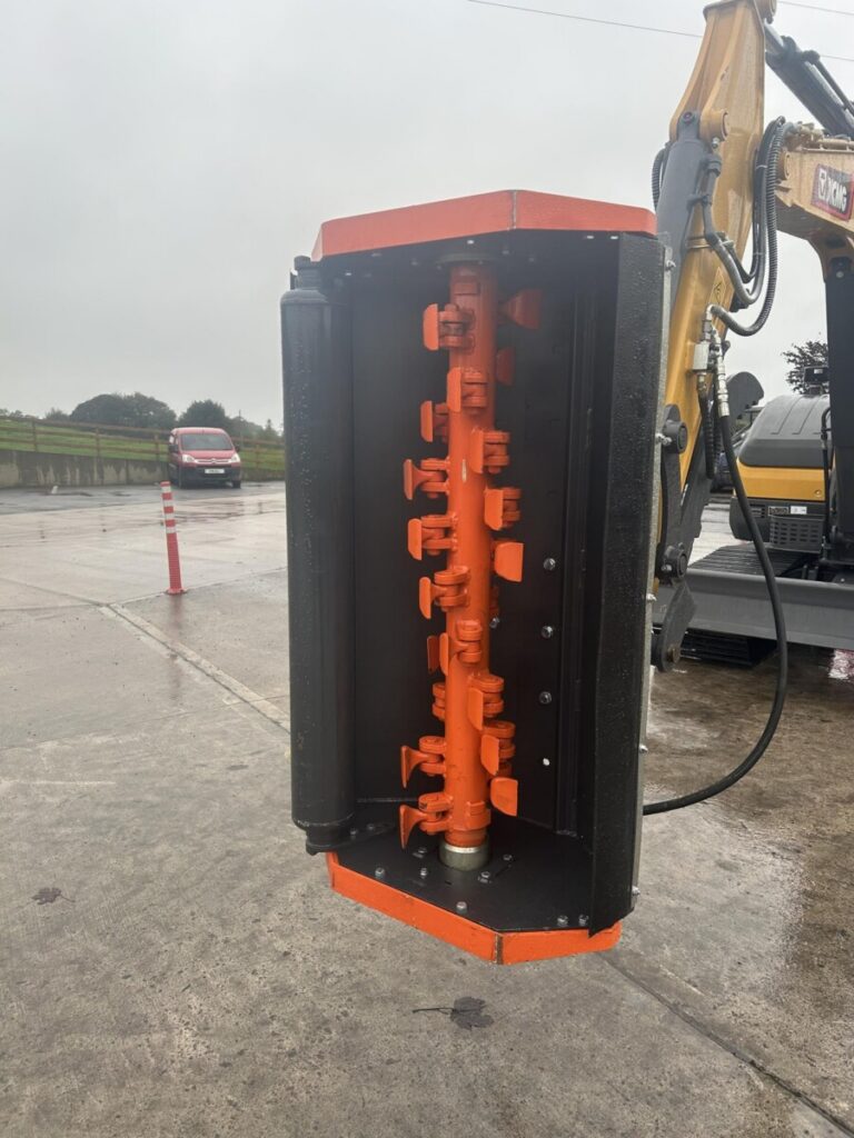 2026 XCMG XE60E — photo 10