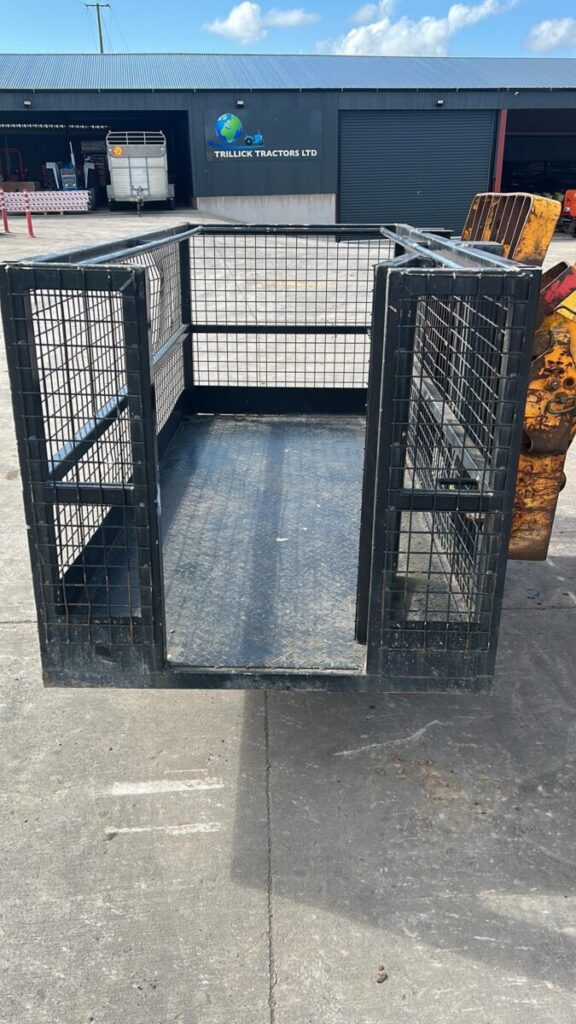 2023 JCB 20D — photo 5