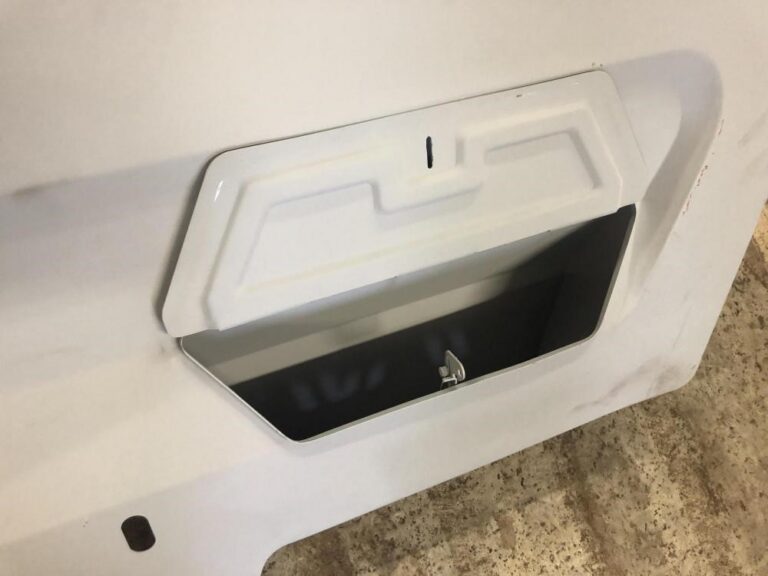 2023 Hitch New MF 135, 165, 175, 185 Mudguards — photo 6
