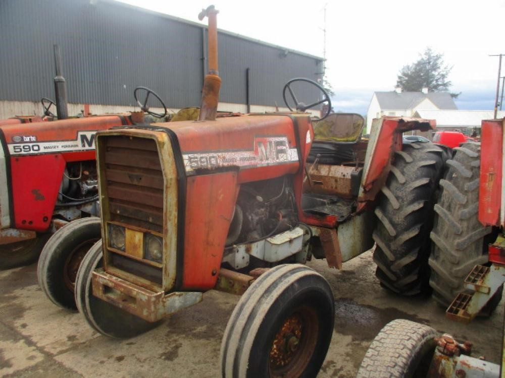 1981 MASSEY FERGUSON 590 — photo 4