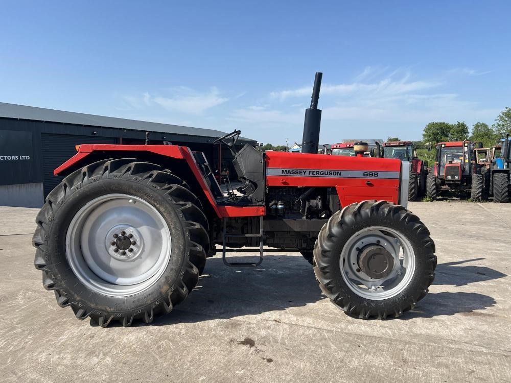1992 MASSEY FERGUSON 698 — photo 1