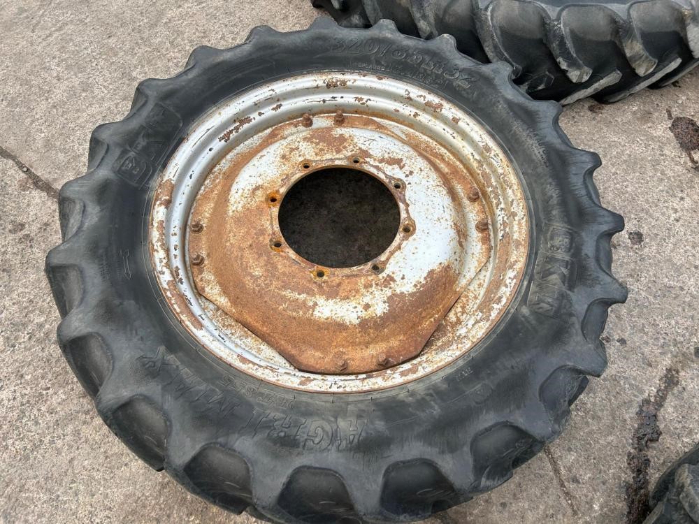 Tires X4 WHEELS TO SUIT MF, FIAT OR CASE — photo 5