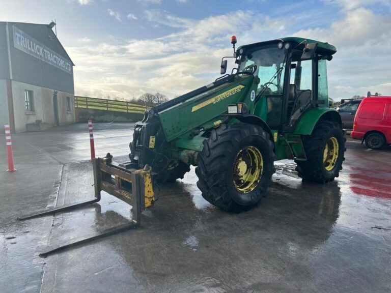 2002 JOHN DEERE 3800 — photo 3